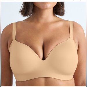 Wing Woman Contour Bra